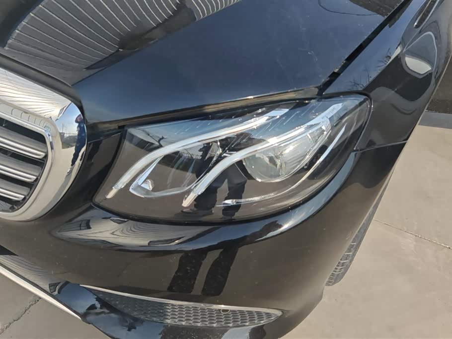 Mercedes-Benz E-class Mercedes-Benz E-class