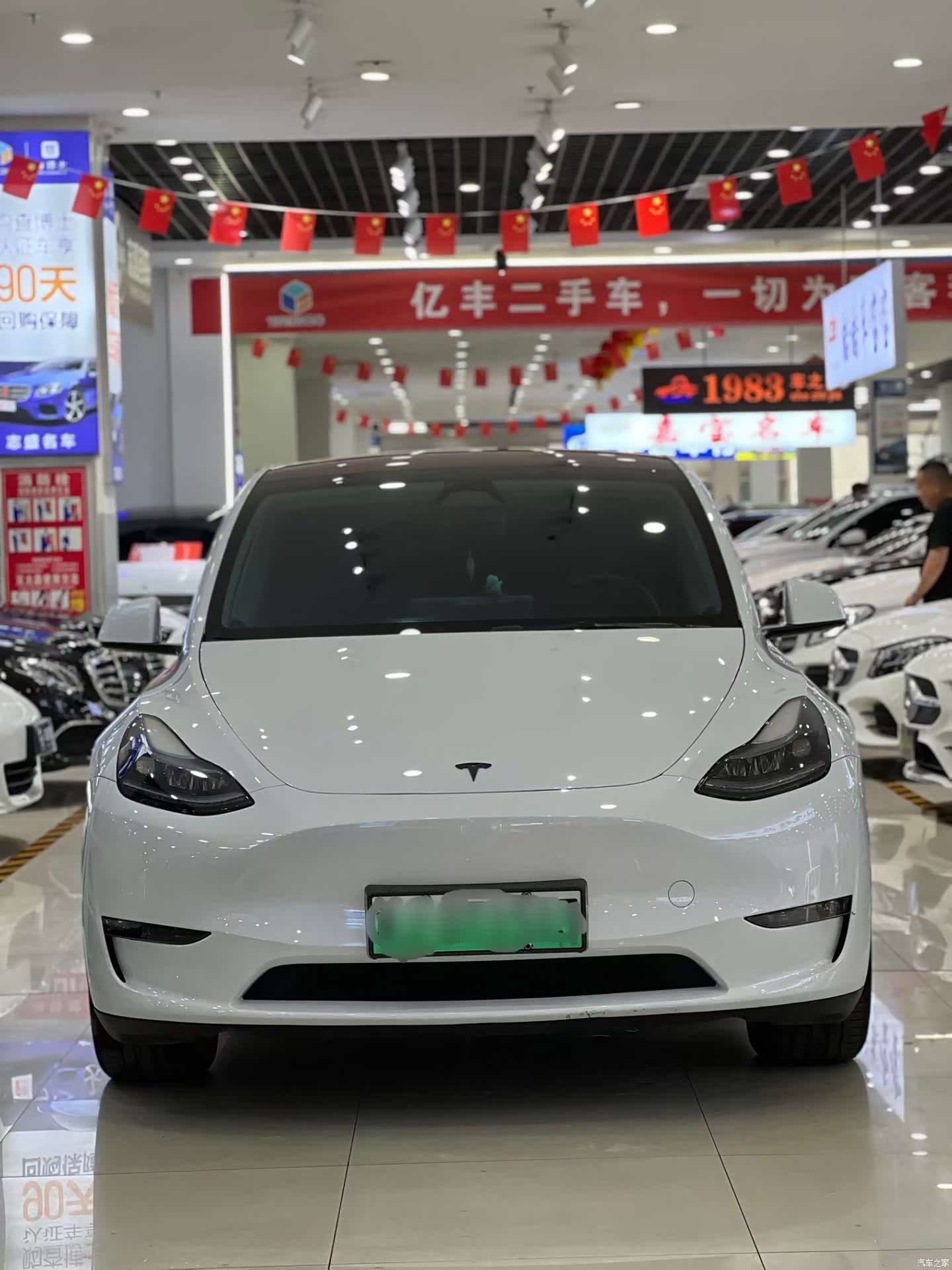 Tesla Model Y, 2024 3