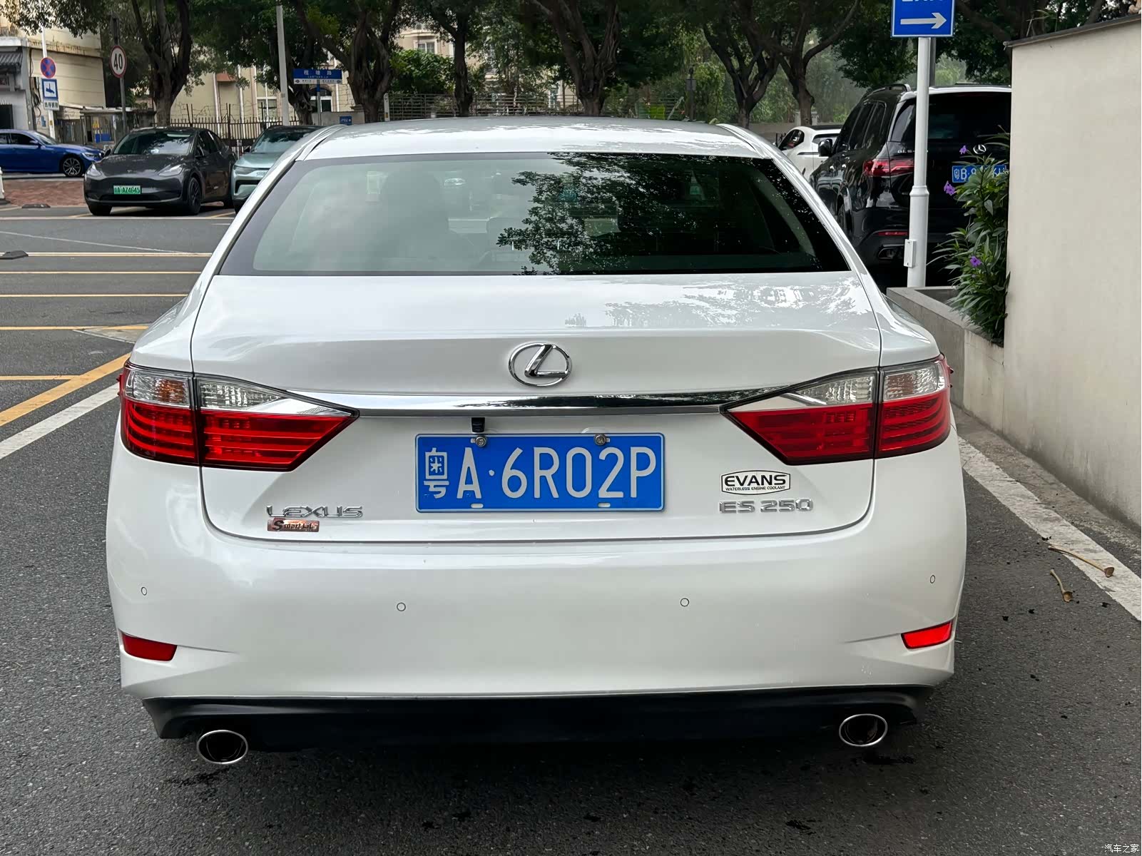 Lexus ES, 2013 13