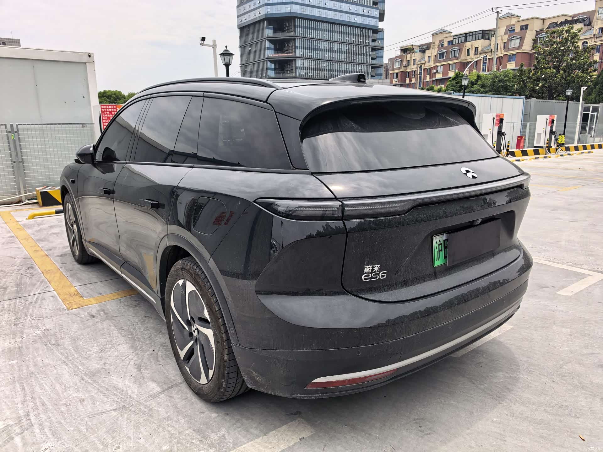 NIO ES6, 2023 8