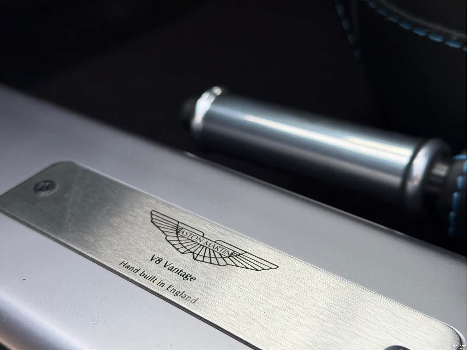 Aston Martin Vantage, 2016 16
