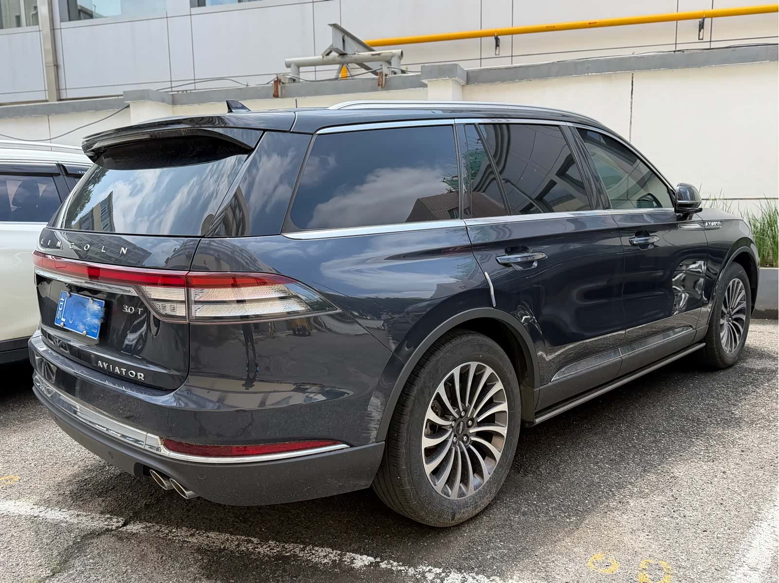 Lincoln Aviator, 2022 2
