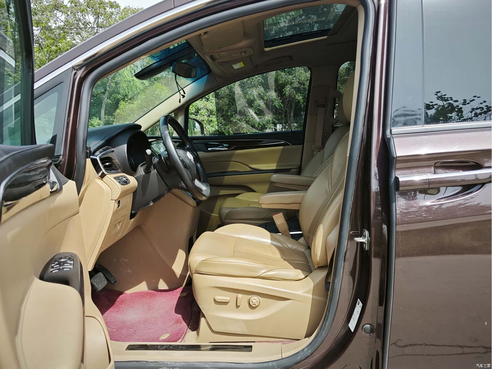 Buick GL8, 2019 2
