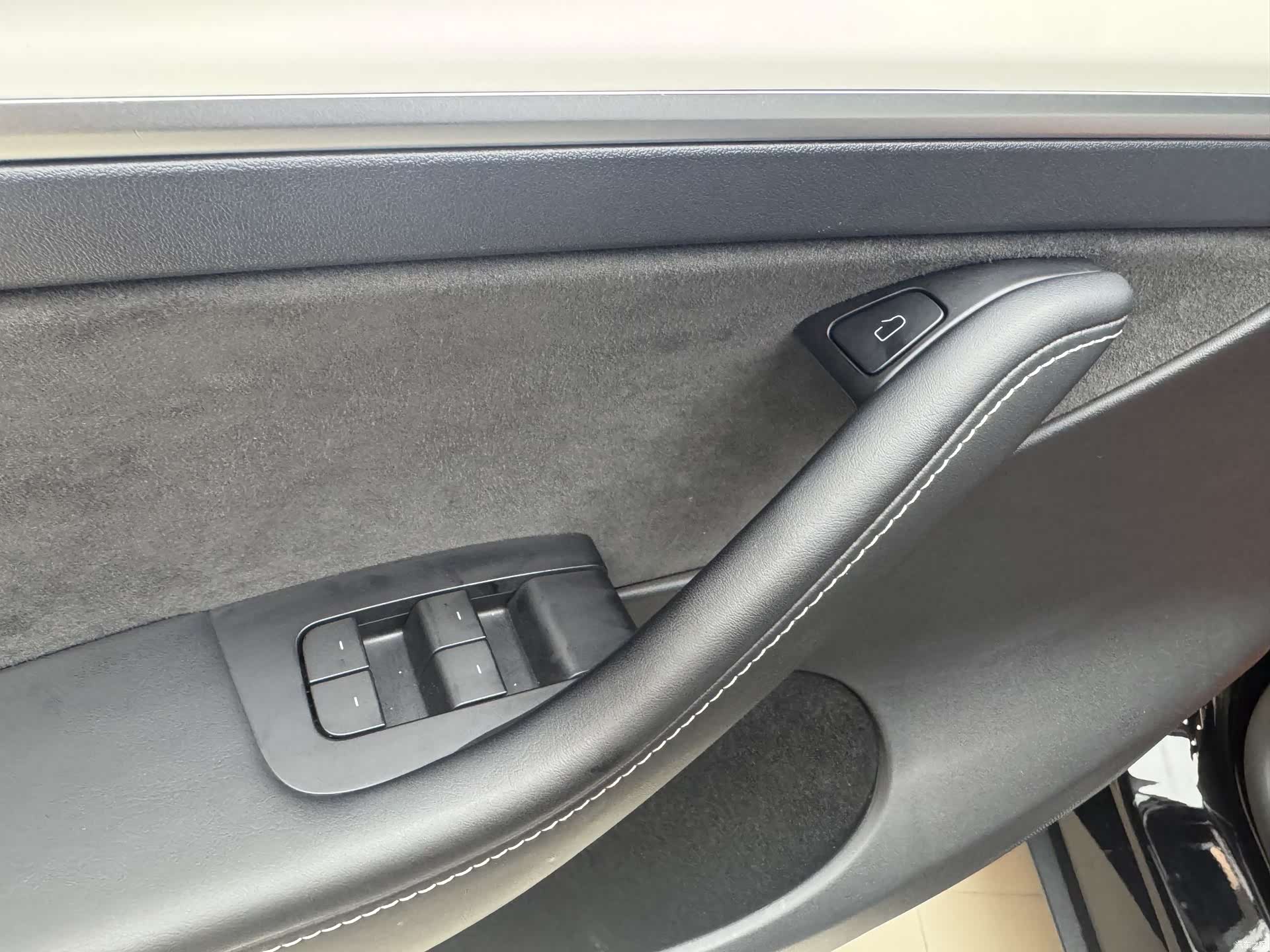 Tesla Model Y, 2022 10