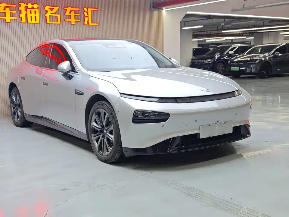 XPENG P7