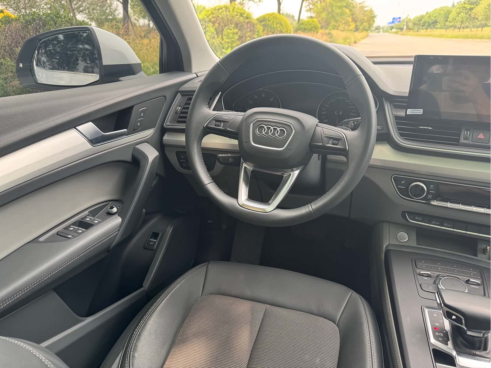 Audi Q5L, 2021 22