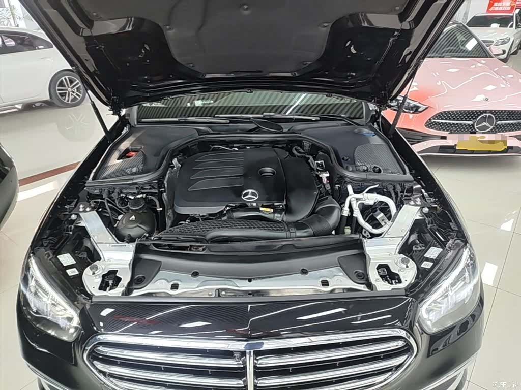 Mercedes-Benz E-Class, 2023 20