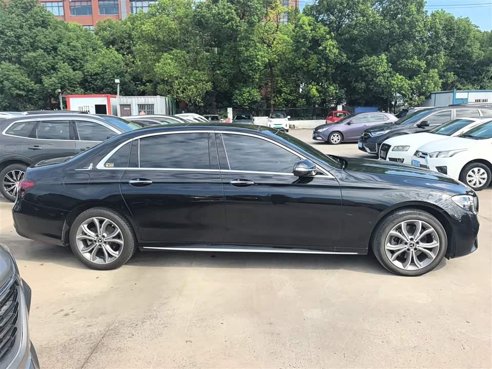 Mercedes-Benz E-class Mercedes-Benz E-class