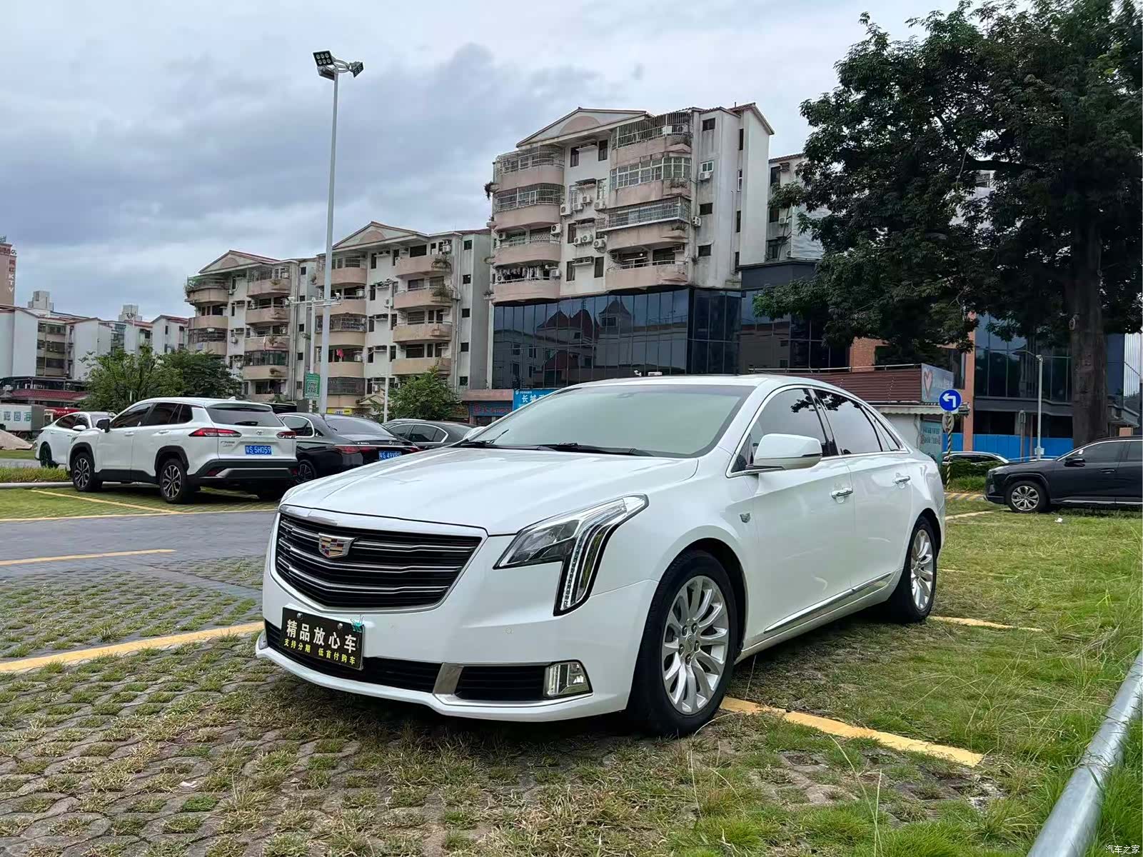 Cadillac XTS, 2019 3