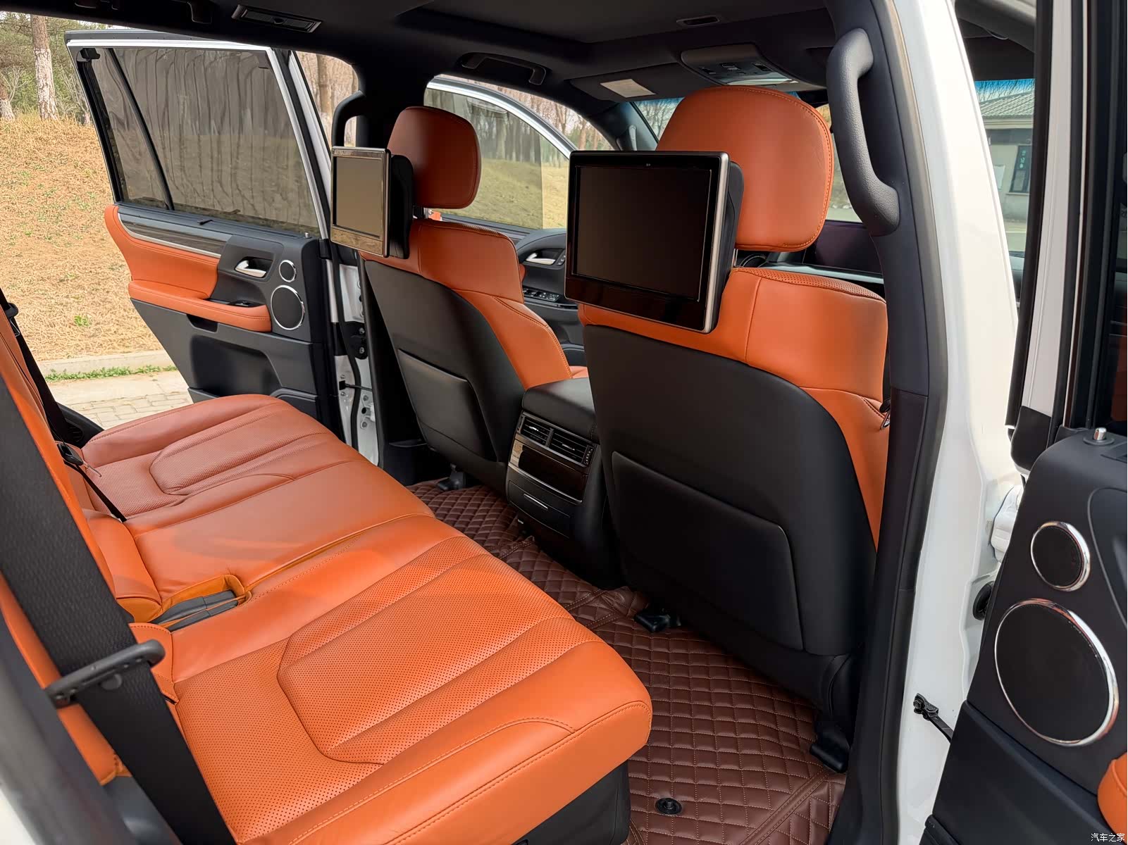 Lexus LX, 2016 17