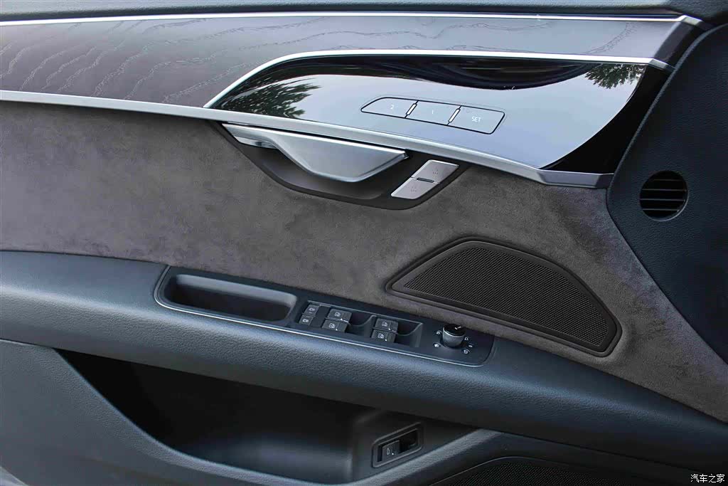 Audi A8L, 2020 6