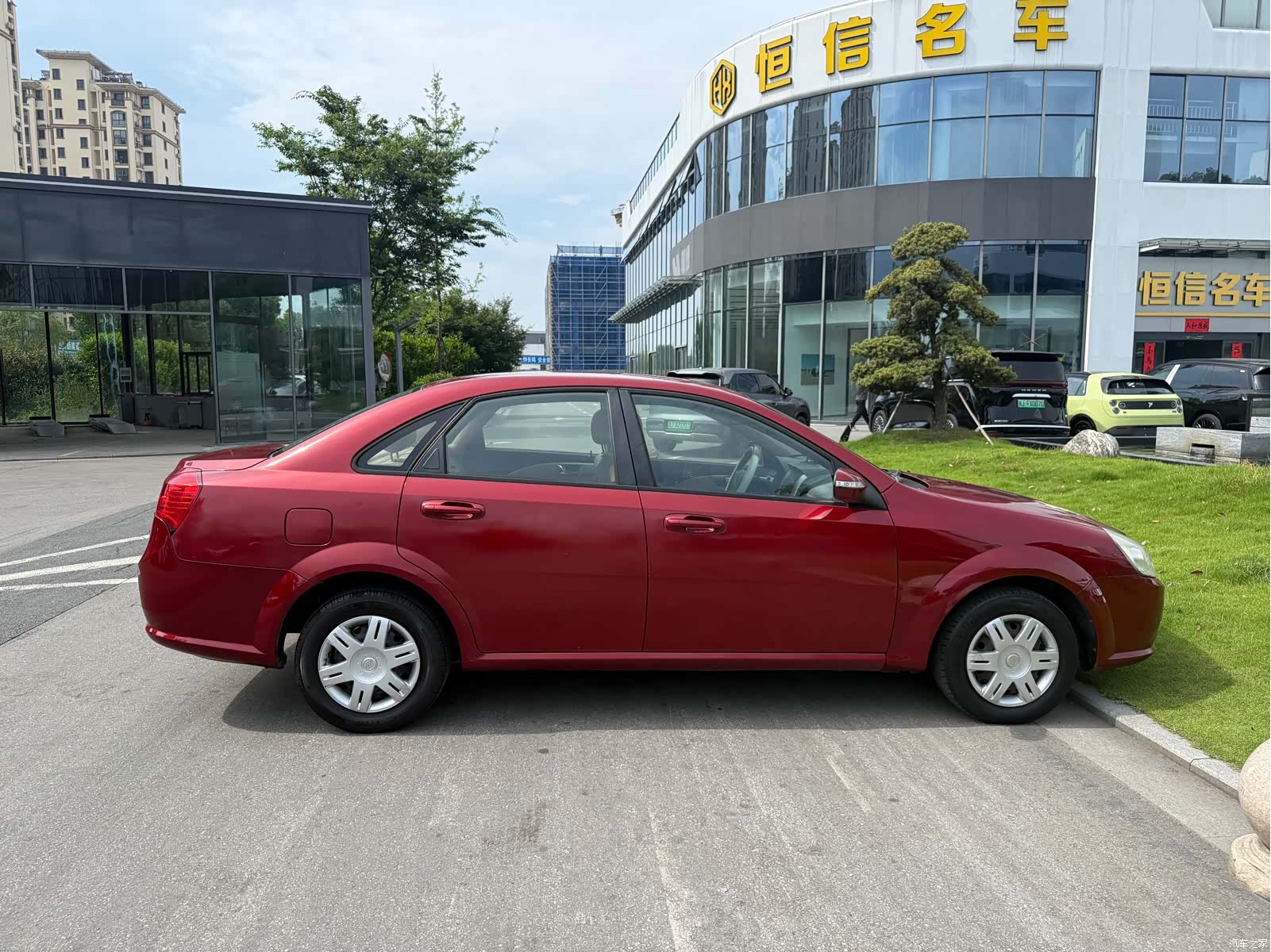 Buick 1.6LX-AT, 2013 10