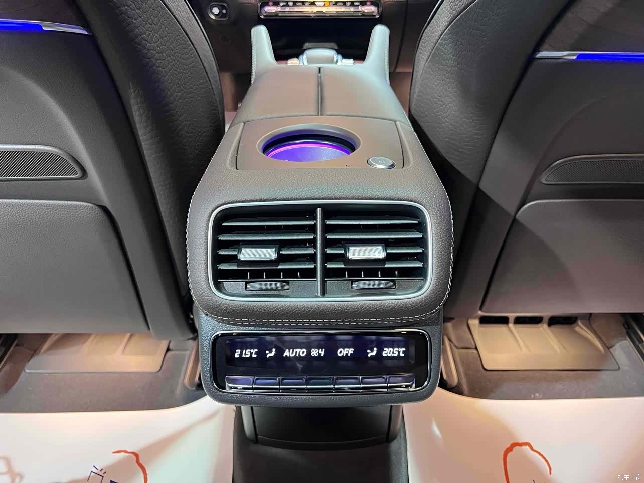 Mercedes-Benz GLS, 2023 16
