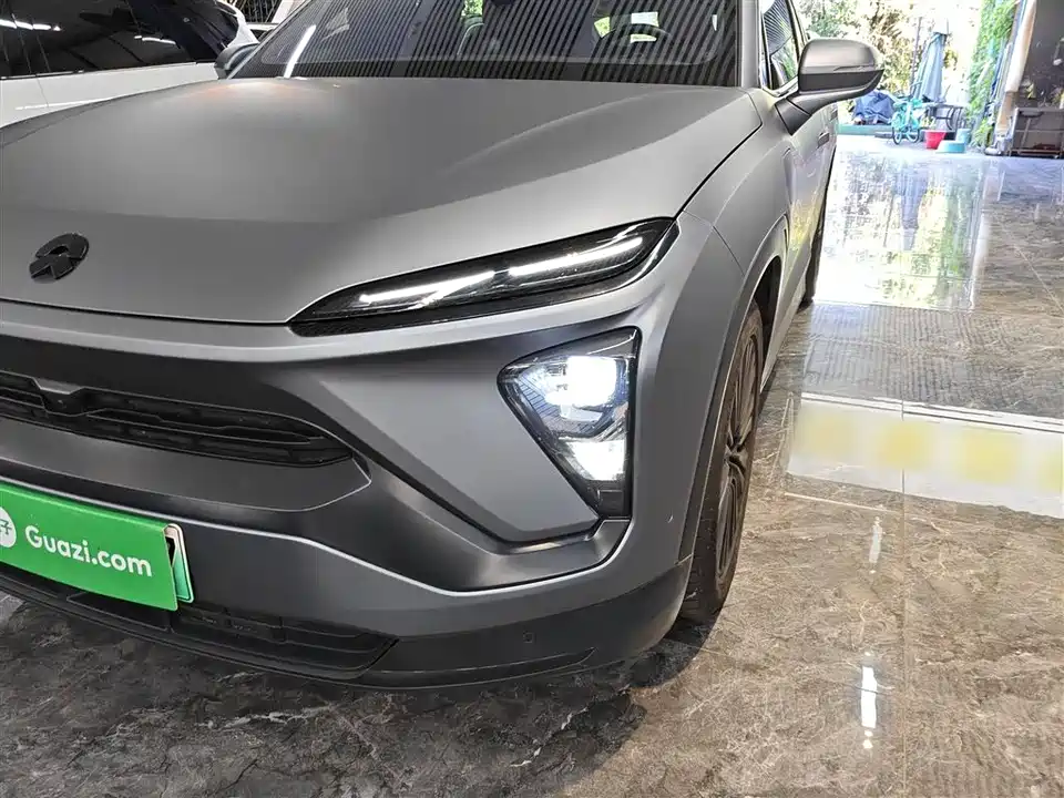 NIO EC6