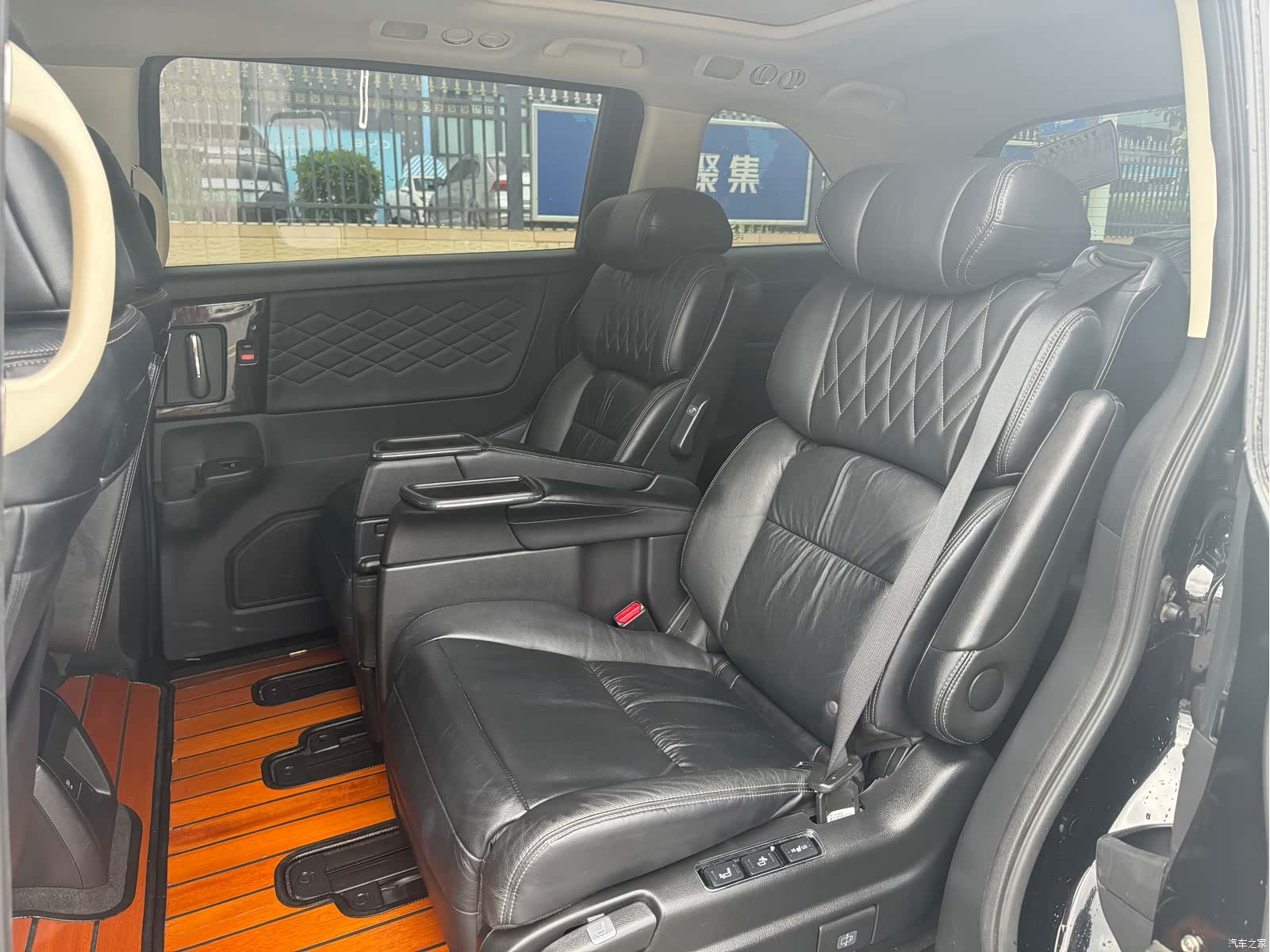 Honda Elysion, 2021 все фото