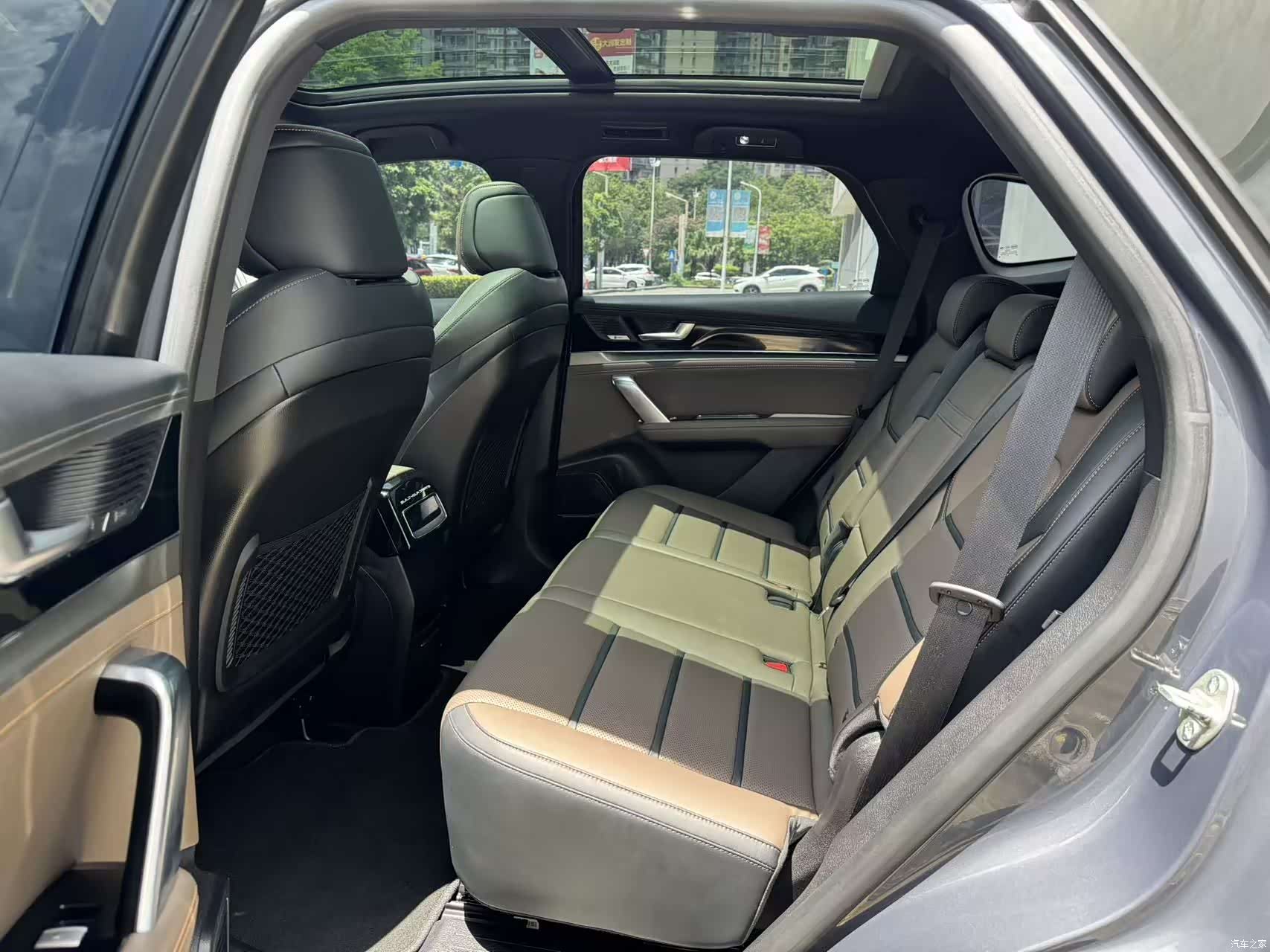 BYD Tang, 2021 15