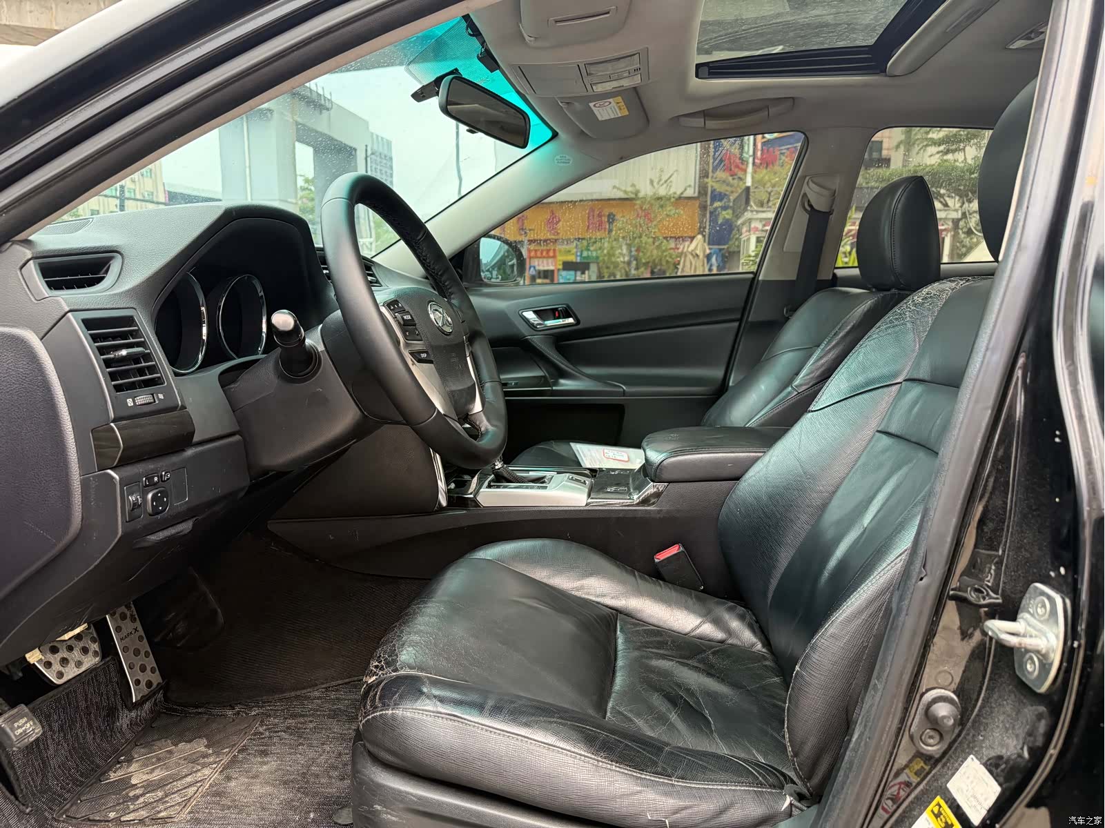 Toyota 2.5V, 2012 6