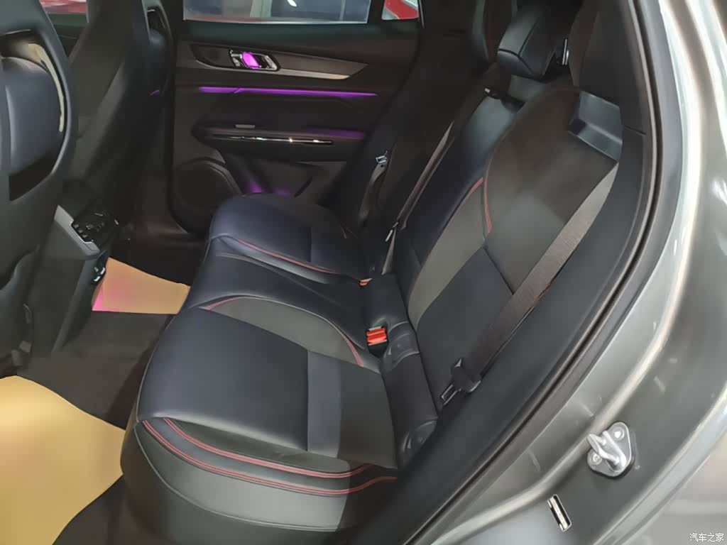 Lynk & Co 02, 2021 17