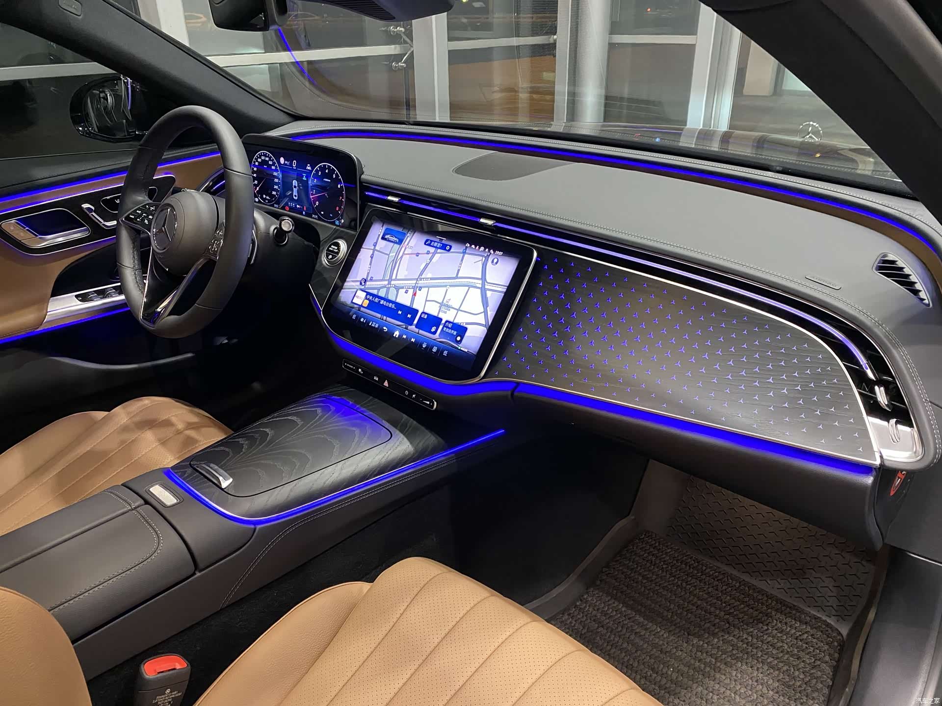 Mercedes-Benz E-Class, 2025 11