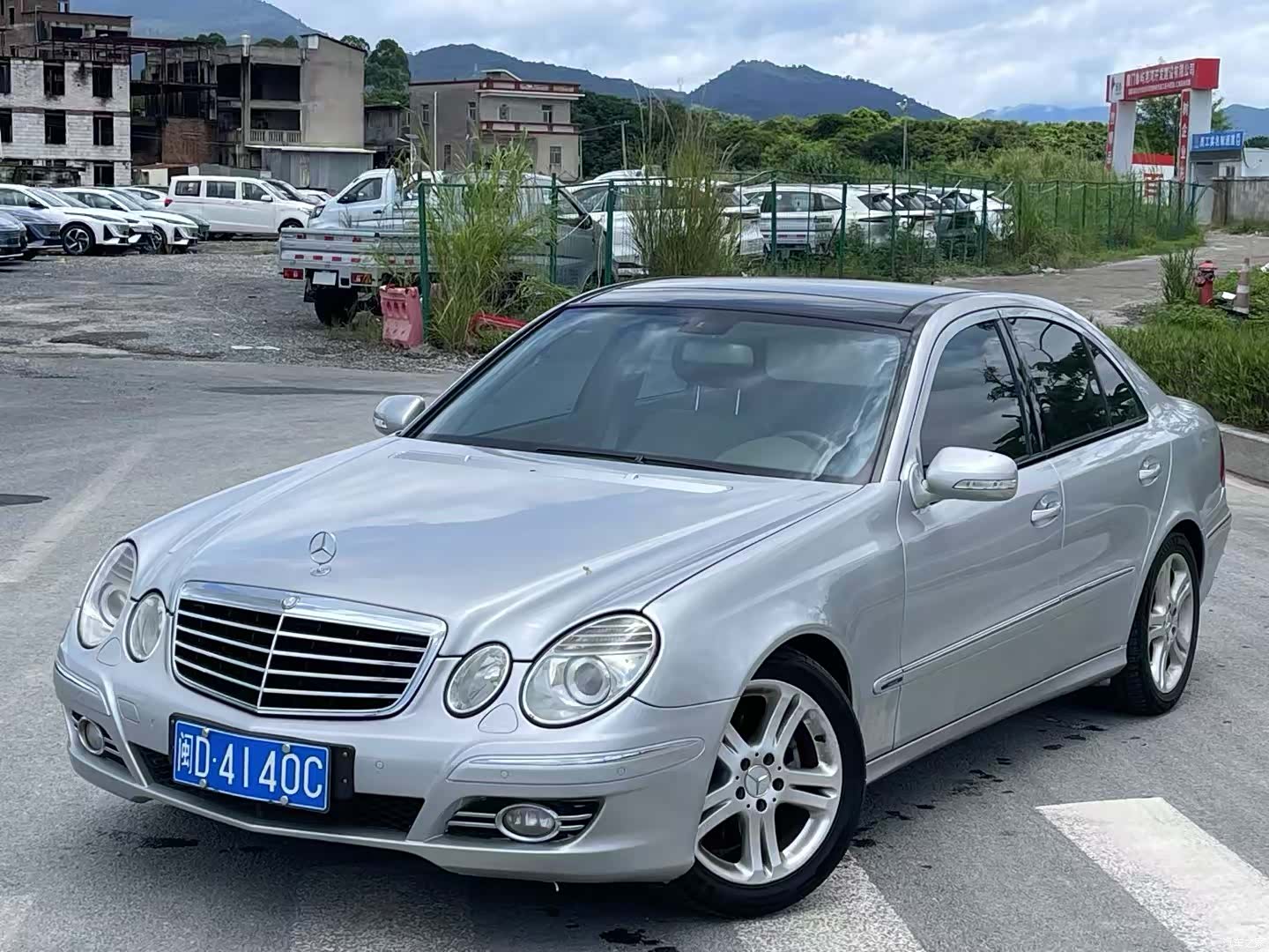 Mercedes-Benz E-Class, 2007 1