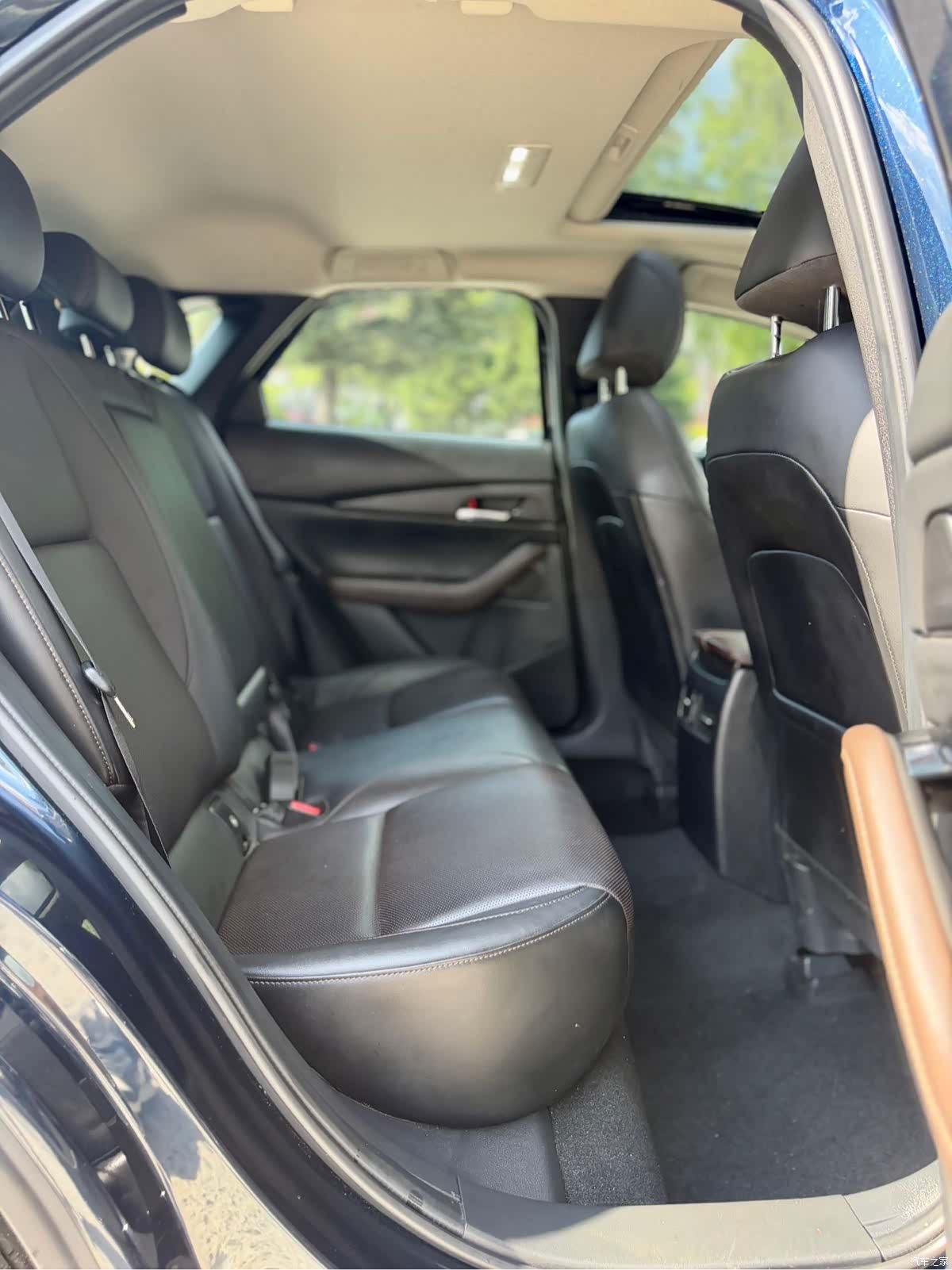 Mazda CX-30, 2022 12