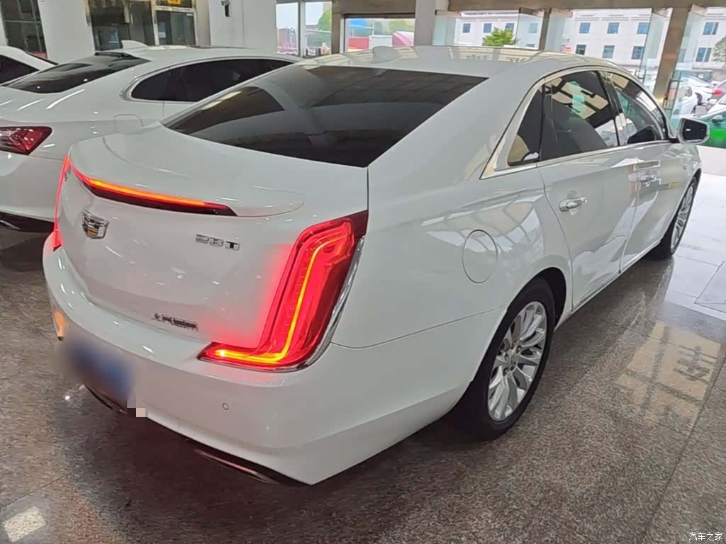 Cadillac XTS, 2018 7