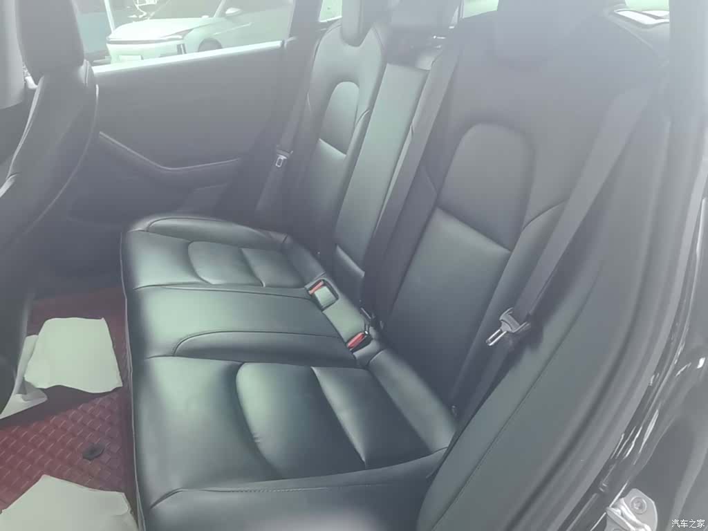 Tesla Model 3, 2020 17