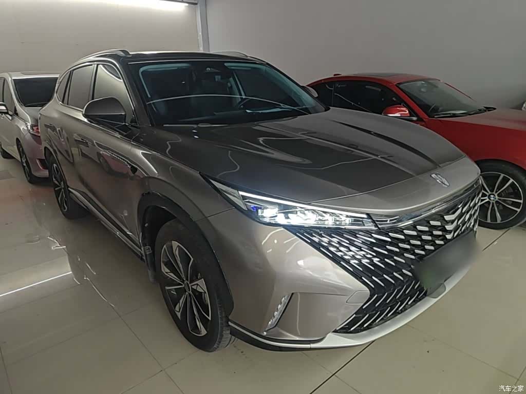 Roewe RX5, 2023 4