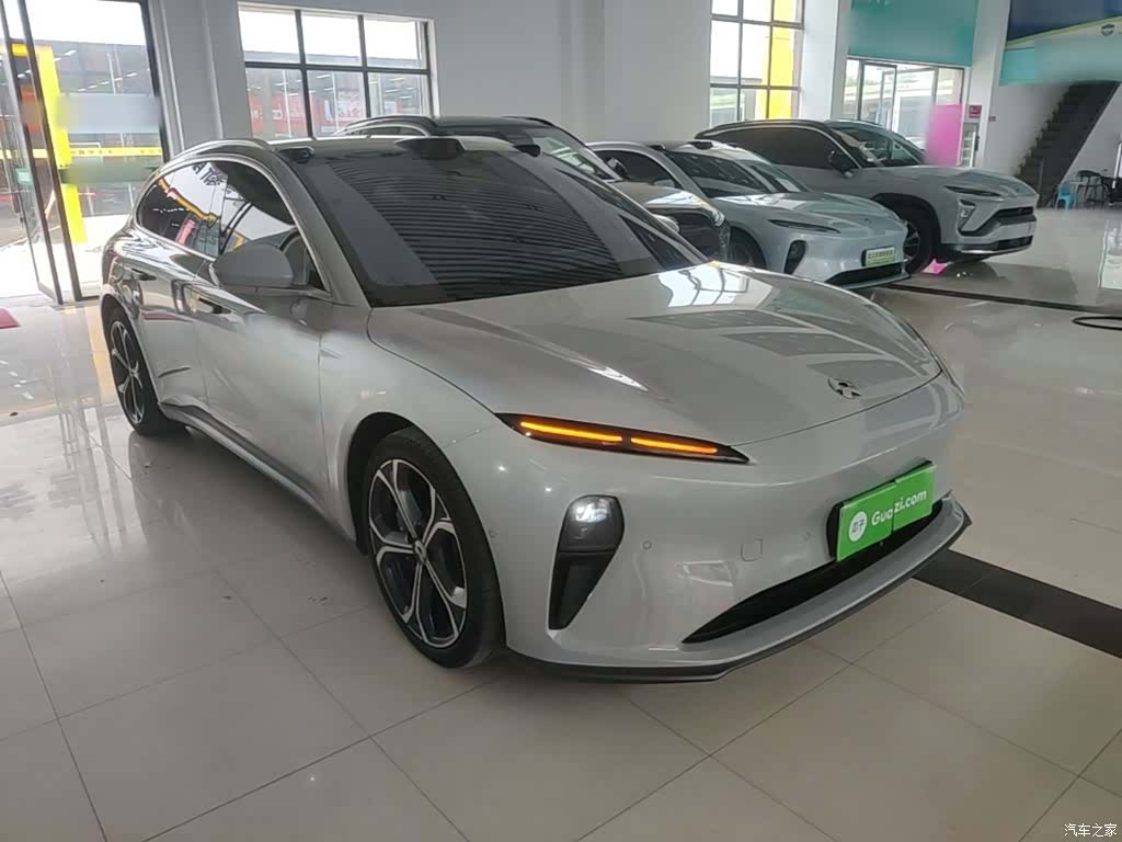 NIO ET5, 2024 4