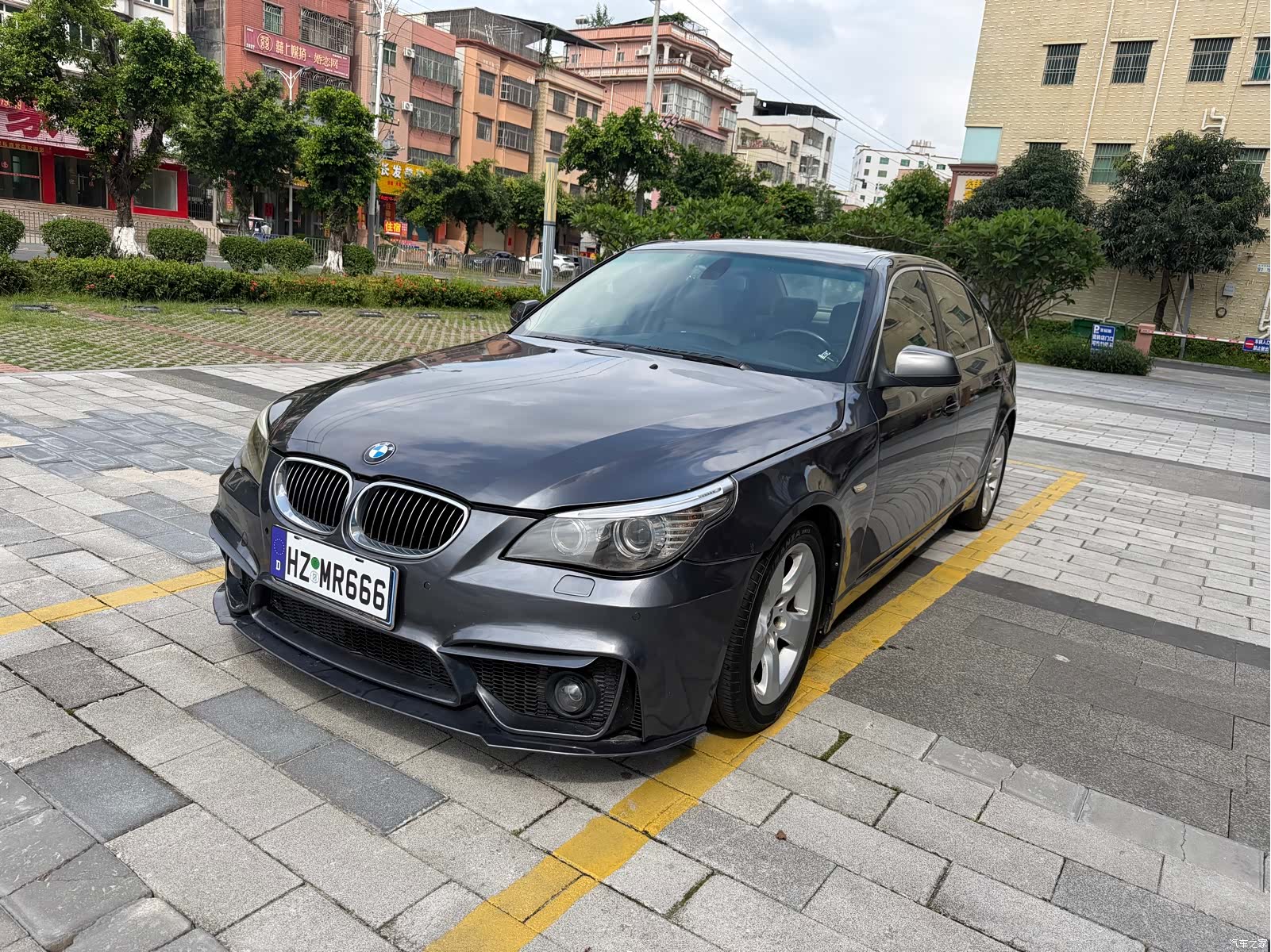 BMW 5 Series, 2008 1