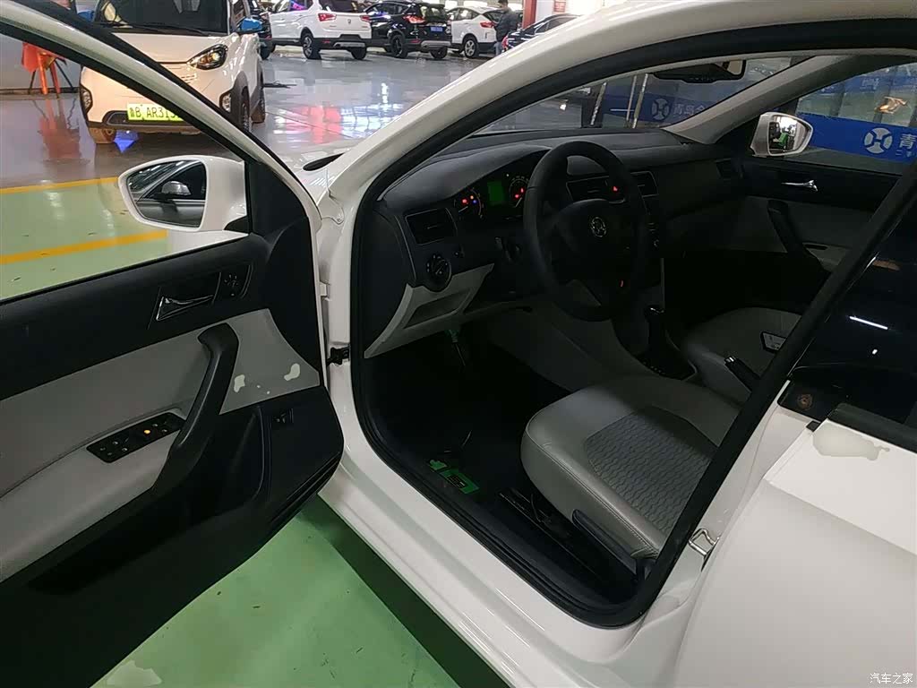 Skoda Rapid, 2016 13