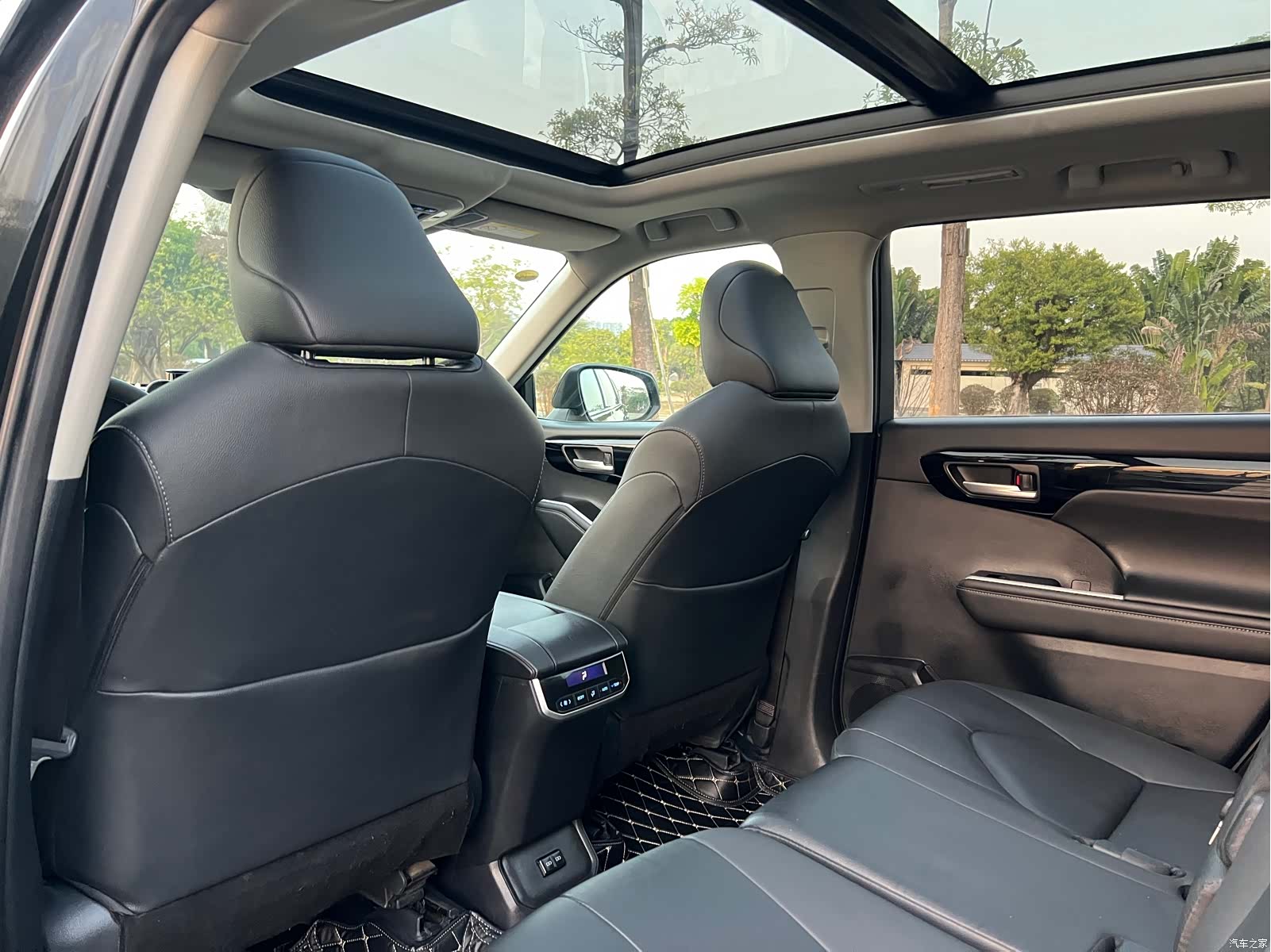 Toyota Highlander, 2022 16