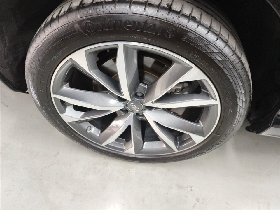 Audi Q7 Audi Q7