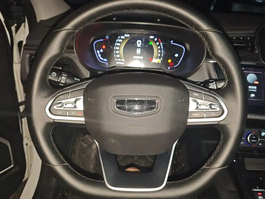 Geely Emgrand GL