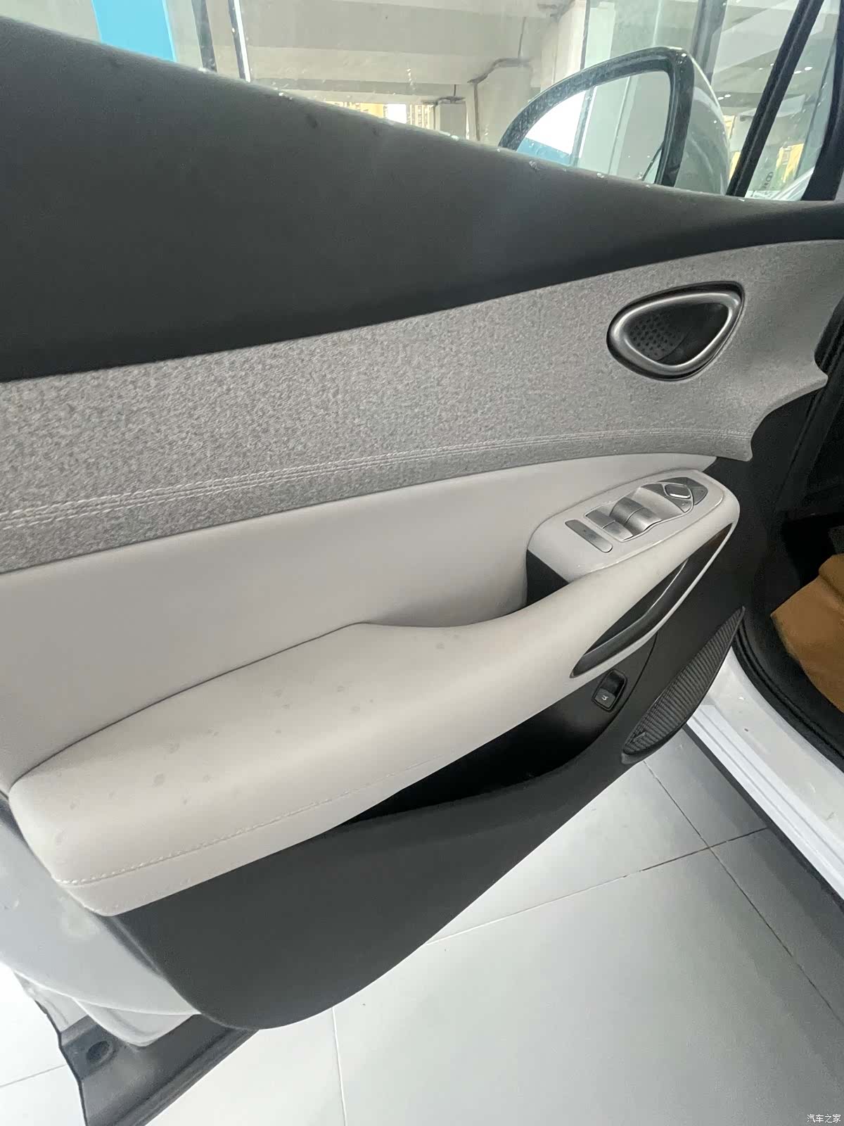 BYD HiAce, 2025 все фото