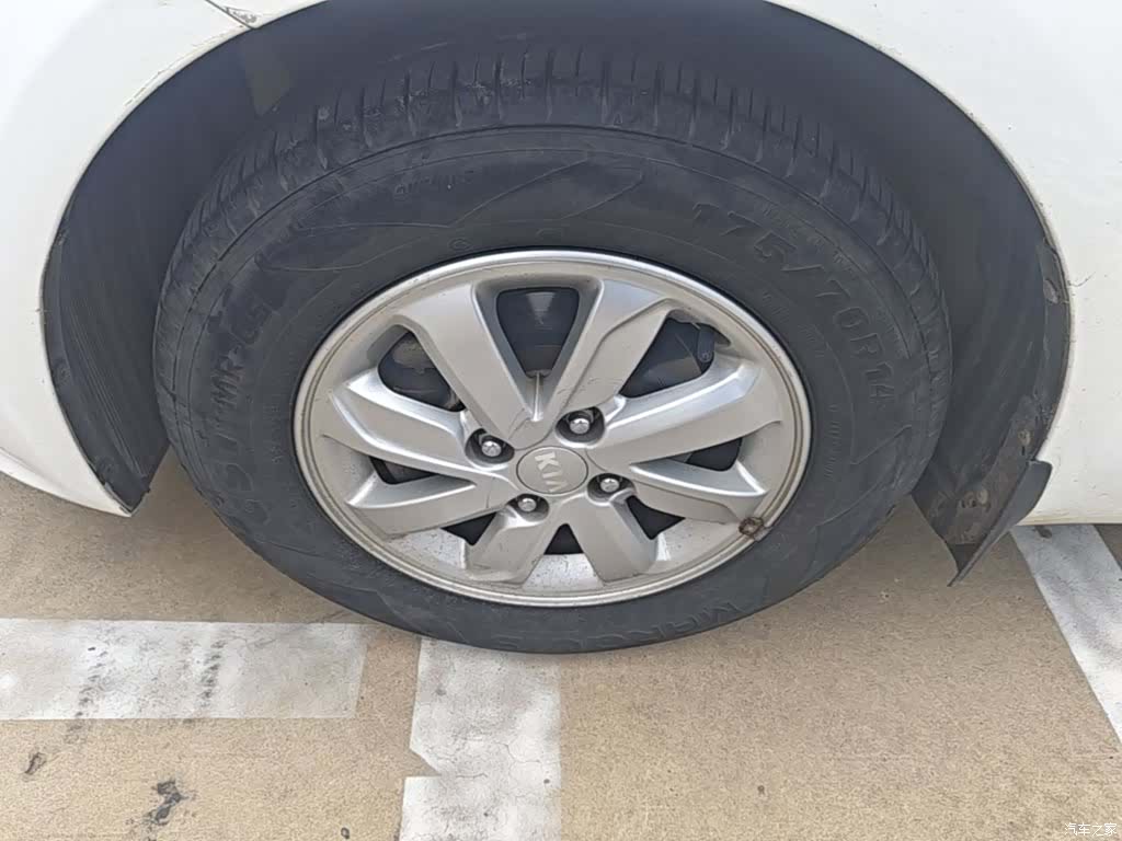 Kia K2, 2015 23