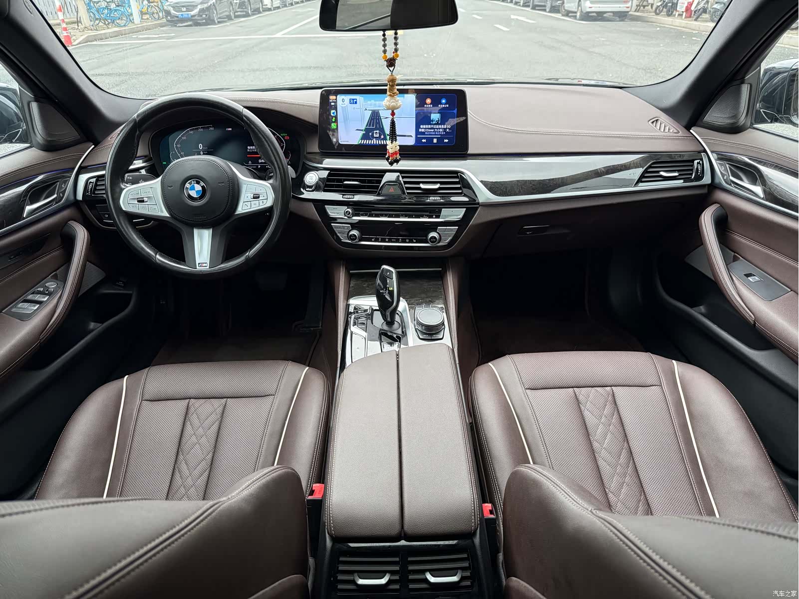 BMW 5 Series, 2023 13