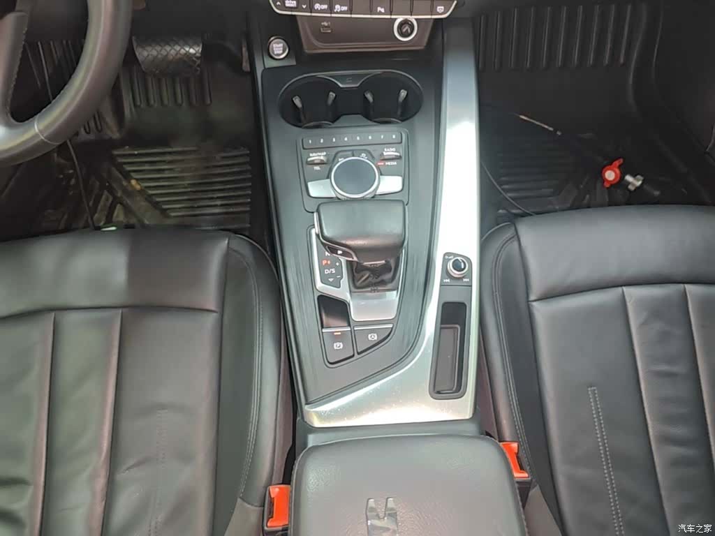 Audi A4L, 2018 14