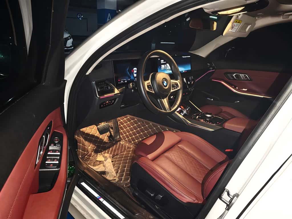 BMW 3 Series, 2023 все фото