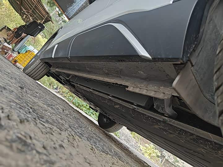 BYD Yuan UP 2025 301KM ling hang xing