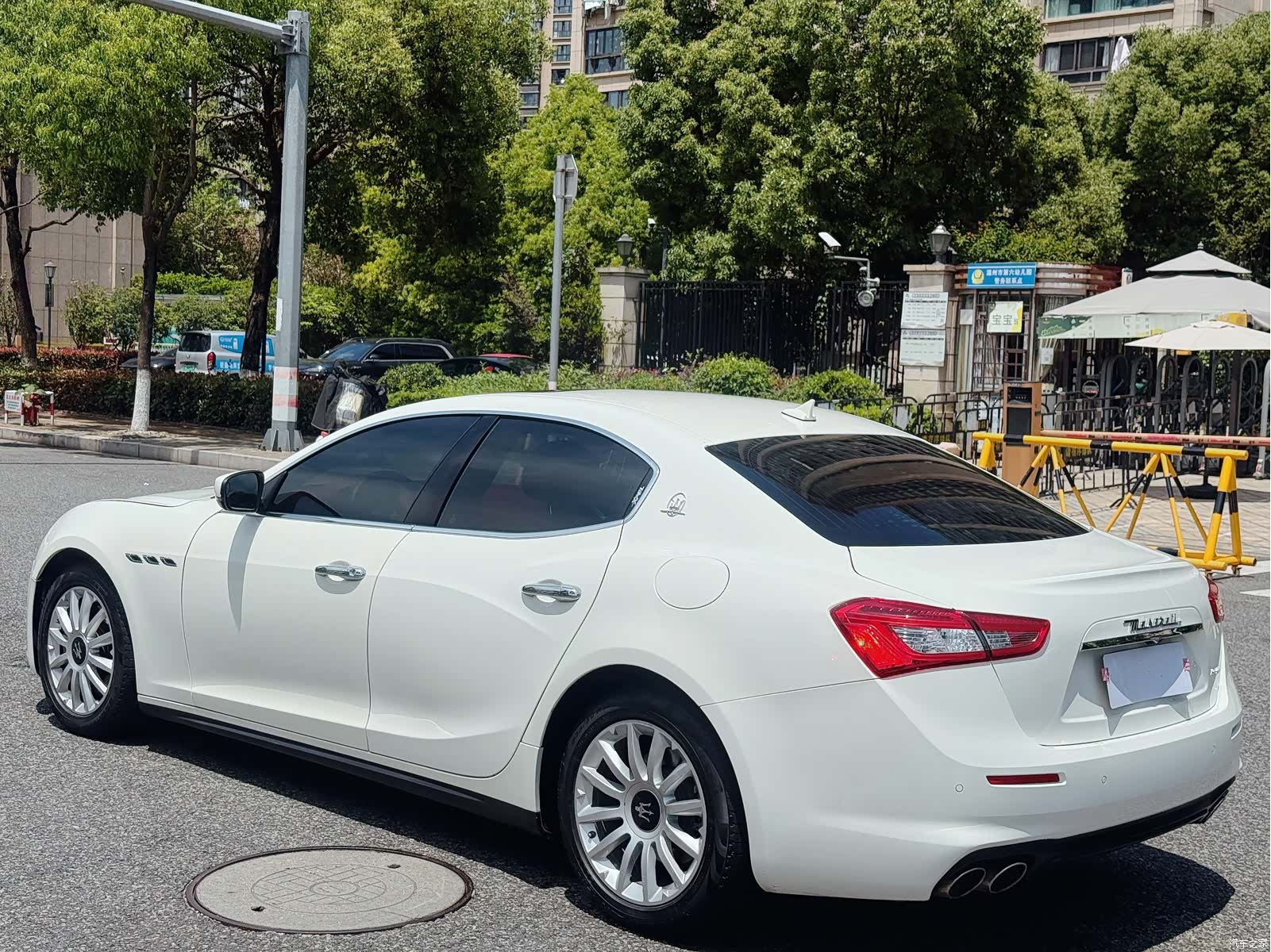 Maserati Ghibli, 2018 все фото