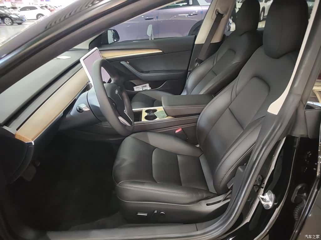 Tesla Model 3, 2021 15