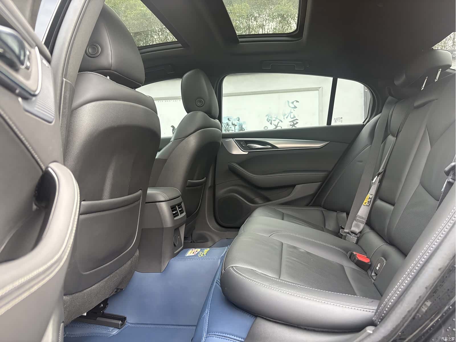 Cadillac CT5, 2023 13