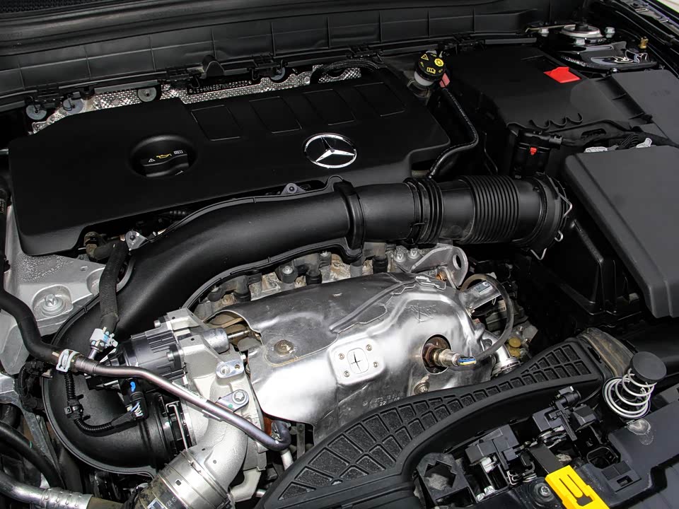 Mercedes-Benz GLB Mercedes-Benz GLB
