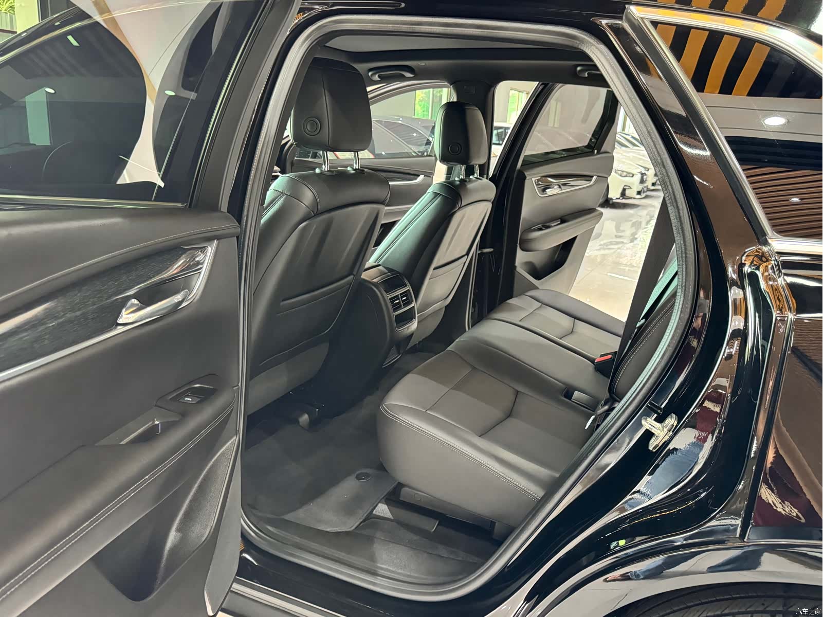 Cadillac XT5, 2022 26