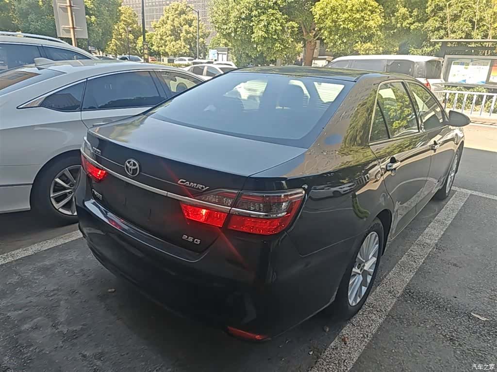 Toyota Camry, 2016 7