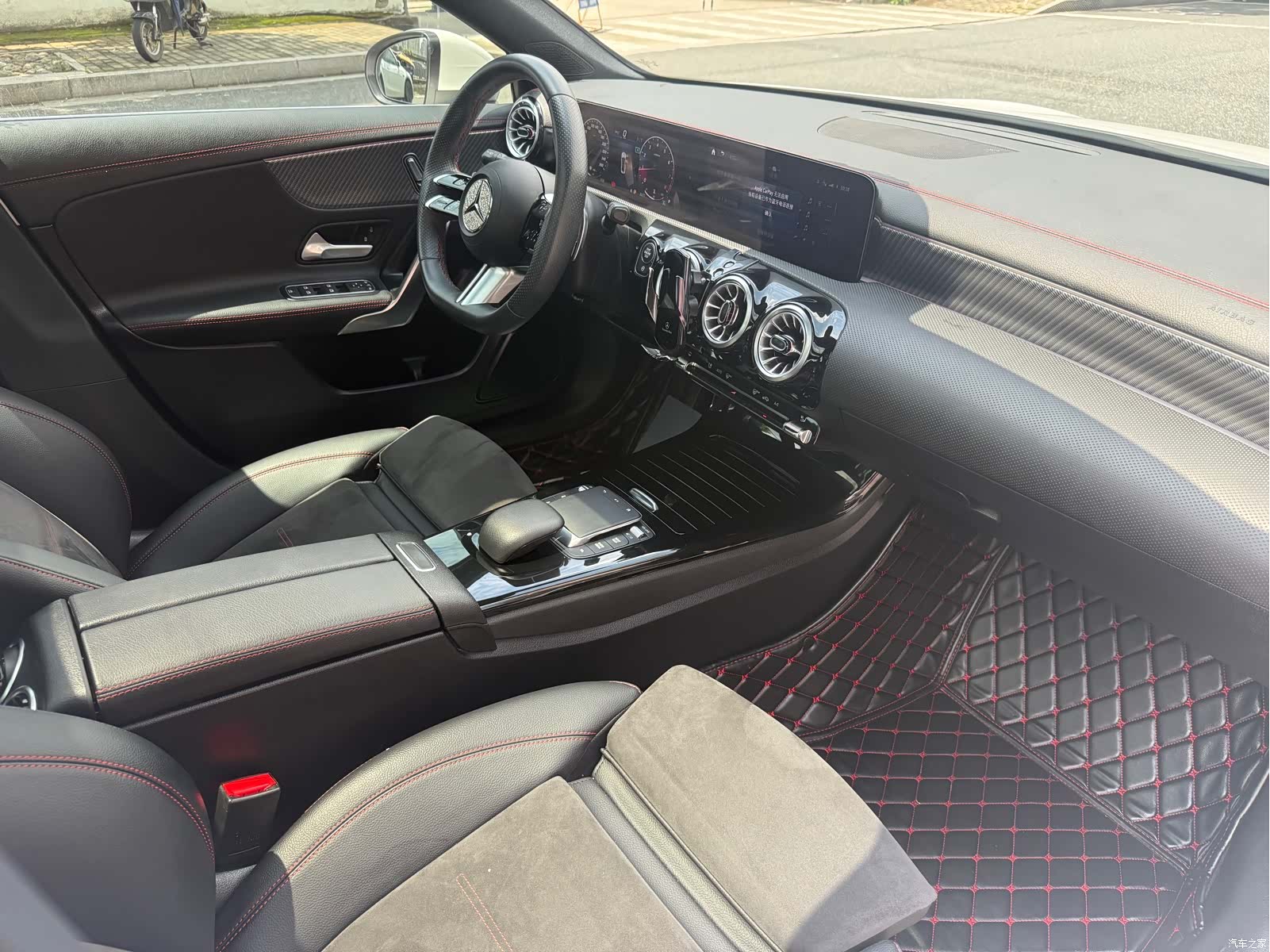 Mercedes-Benz A-Class, 2023 10
