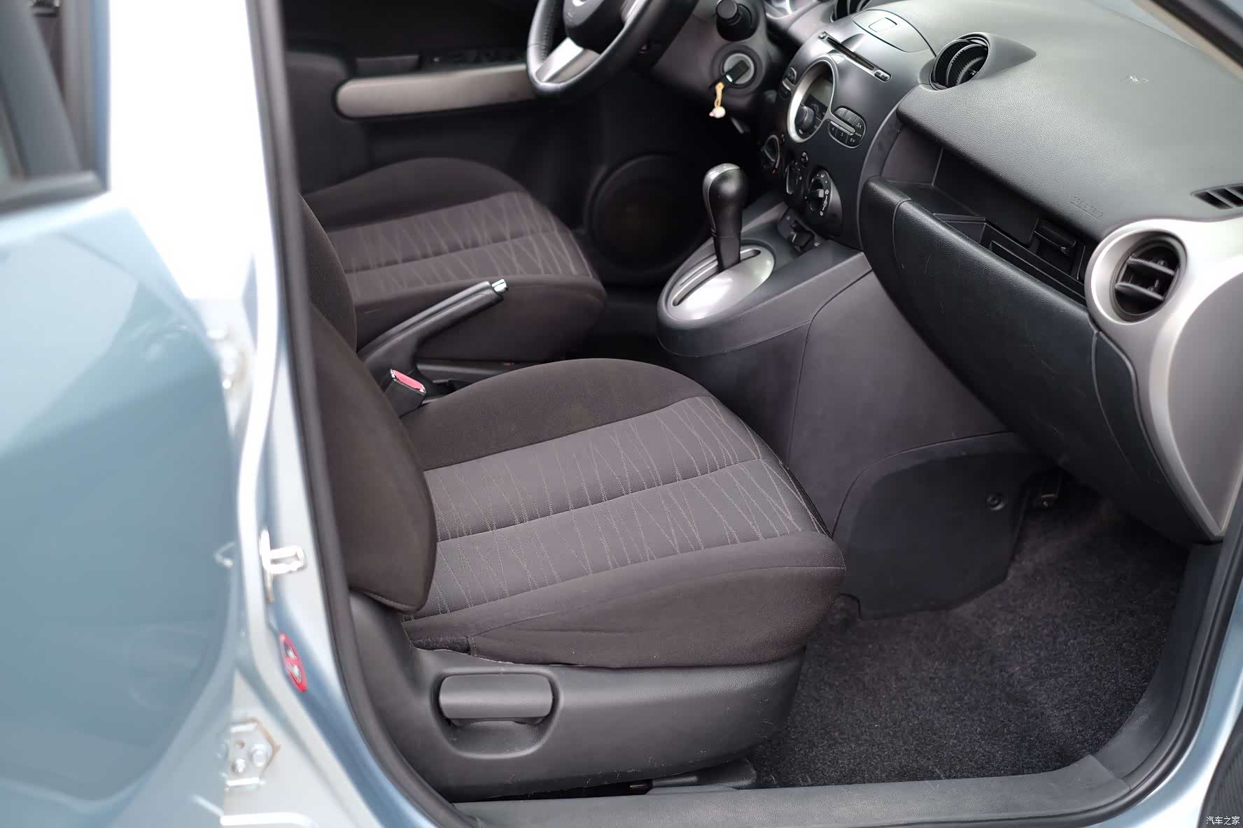 Mazda 2, 2011 51