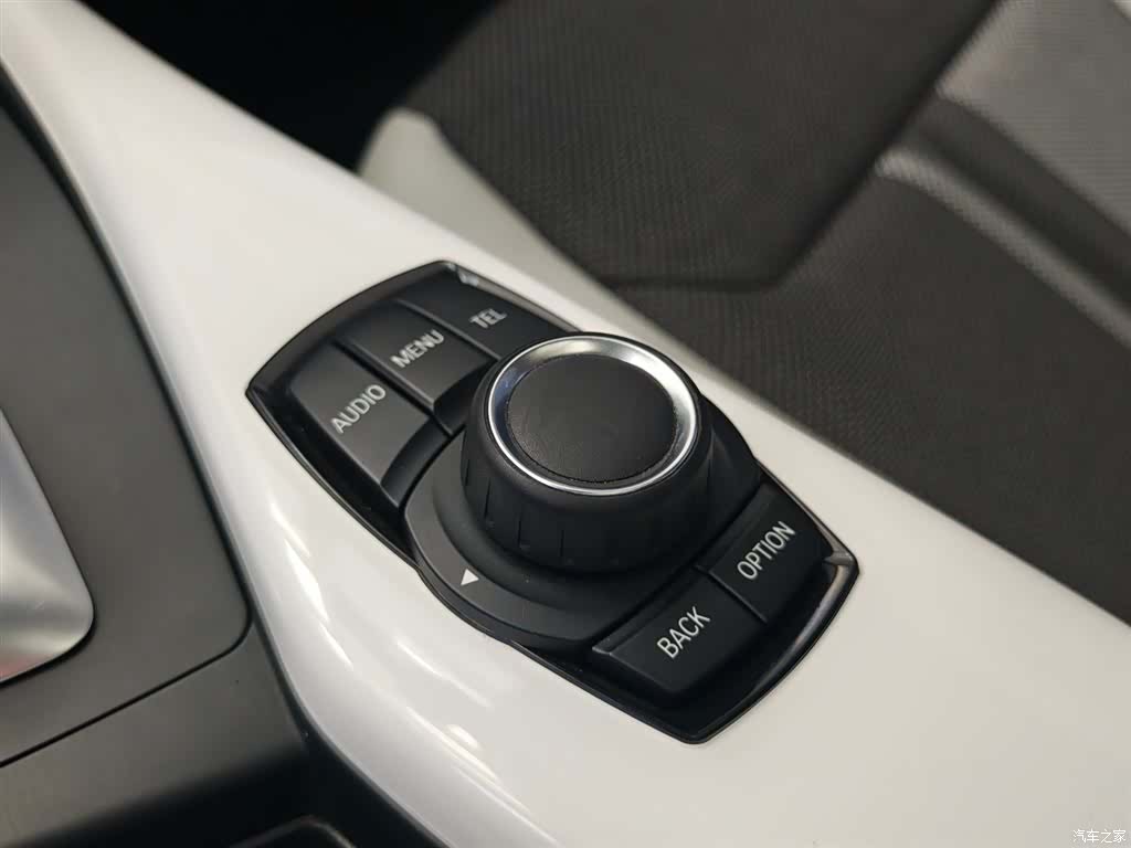 BMW 1 Series, 2016 13