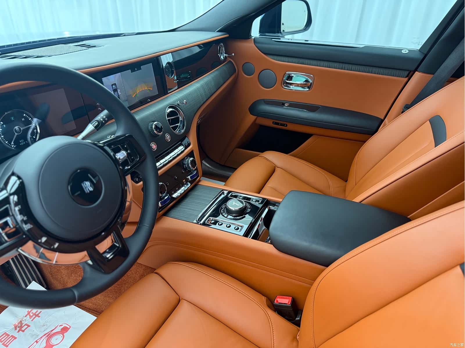 Rolls-Royce Ghost, 2022 8